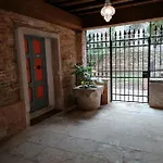Residenza La Salute דירה