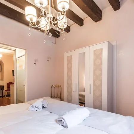 Residenza La Salute Apartament