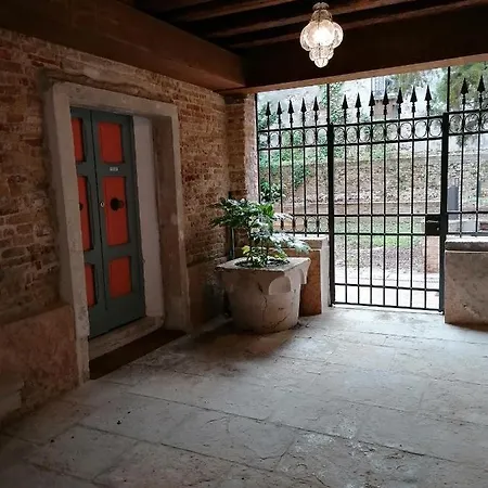 Residenza La Salute Apartament
